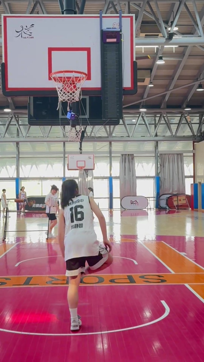 所以，你能摸高多少？